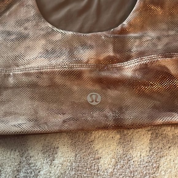 Lululemon Align Bra (reversible) NO PADS are included - Picture 3 of 5